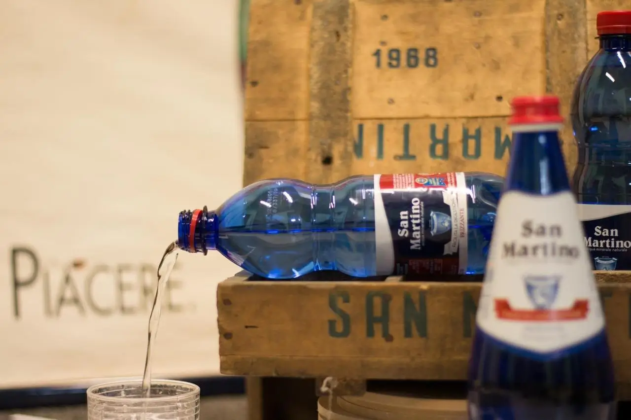 Cover image for San Martino water, what we know about the pollution: poisons in the soil and investigation