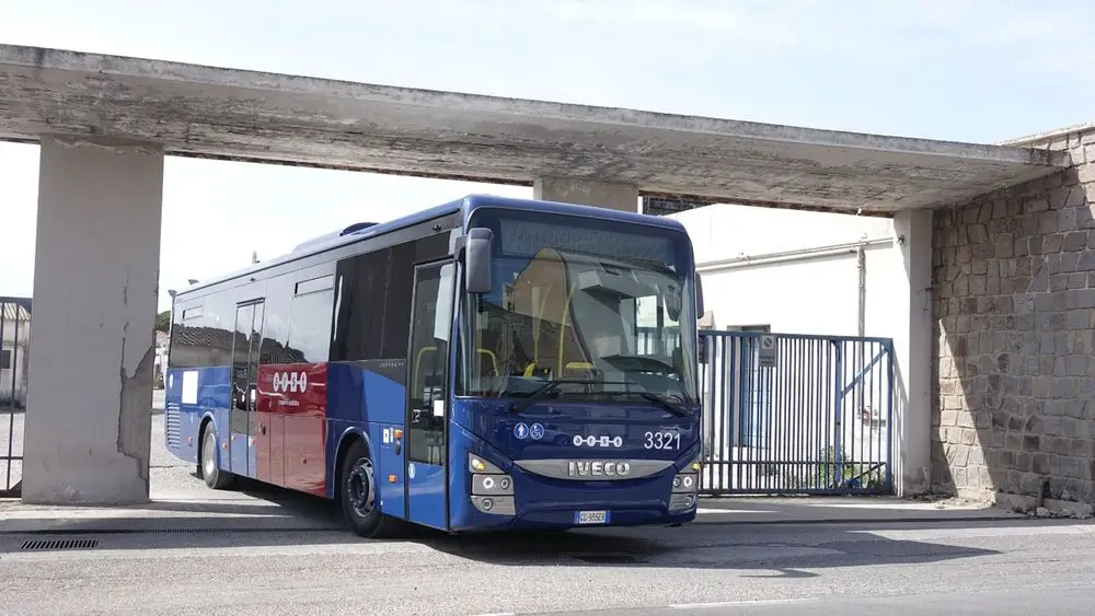 Cover image for Sardinia, free bus travel for under-14s and €10 million for new air routes